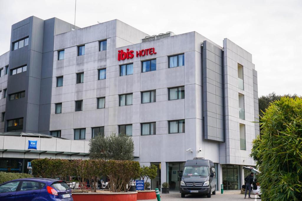 HOTEL IBIS **