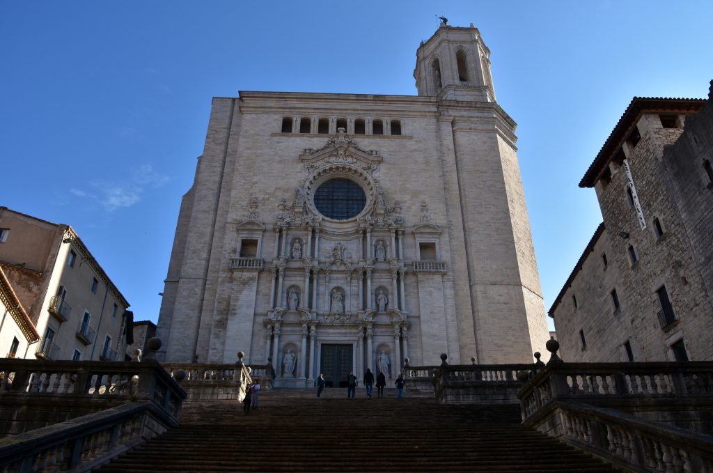 Escalinata i façana barroca de la Catedral de Girona